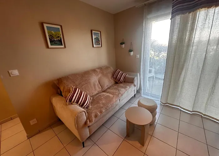 Le Calarius - Place Parking Gratuit * Chauray