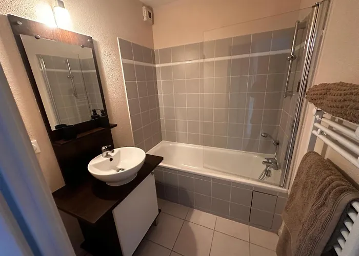 Le Calarius - Place Parking Gratuit Chauray